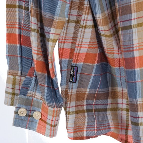 Patagonia Organic Cotton Button Front Shirt (unsure of sizing) - Picture 7 of 7
